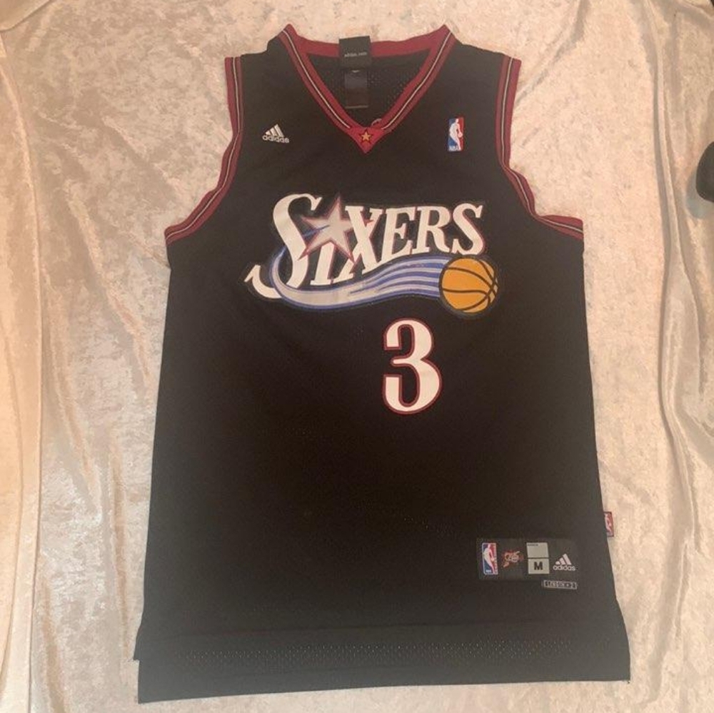 Philadelphia 76ers Allen Iverson jersey